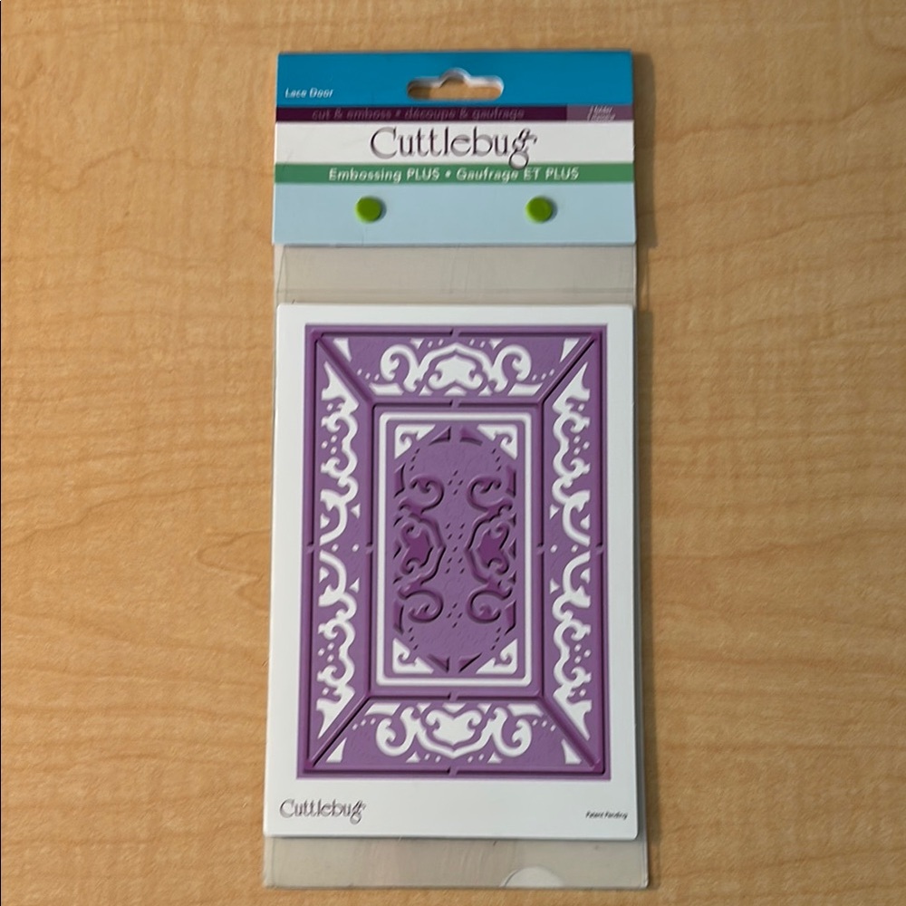 Cuttlebug Embossing Plus Die